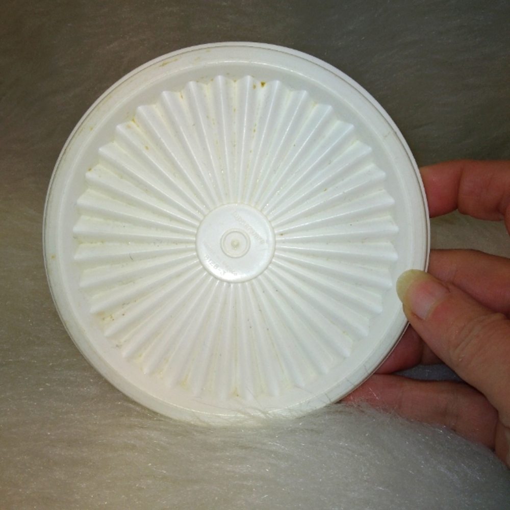 TUPPERWARE Whit Servalier Canister Replacement Lid, 812B-3